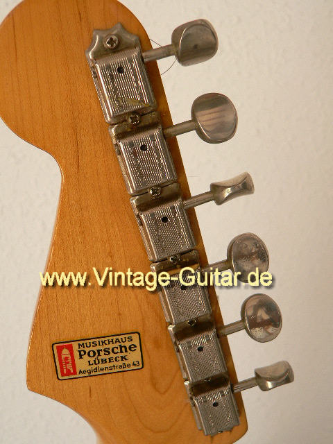 Fender Stratocaster 1965 sunburst f.jpg